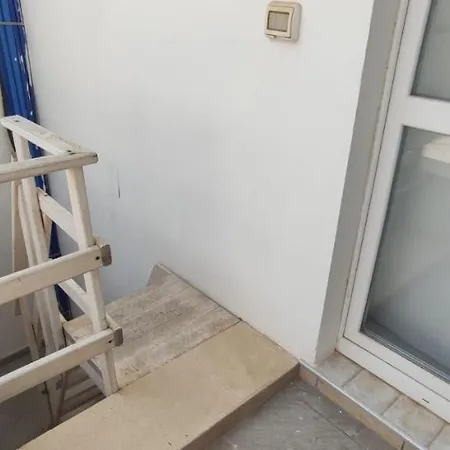 Bilocale Vicino Al Centro Storico Apartmán *